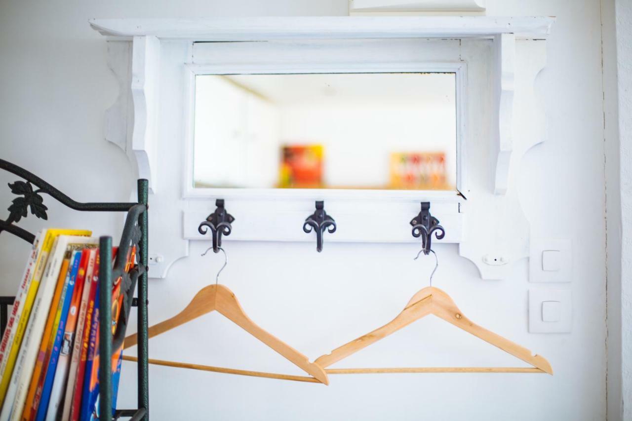 Ma Maison De Poupee Honfleur Eksteriør bilde